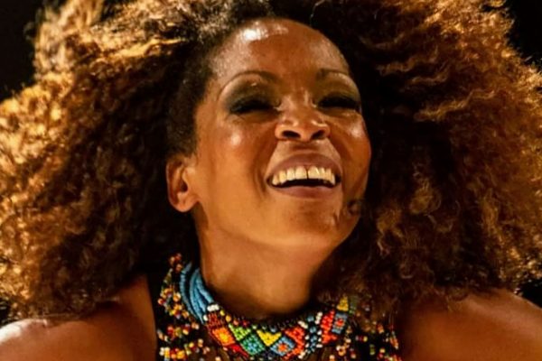 Vivência de Dança Afro com Solange Ferreira