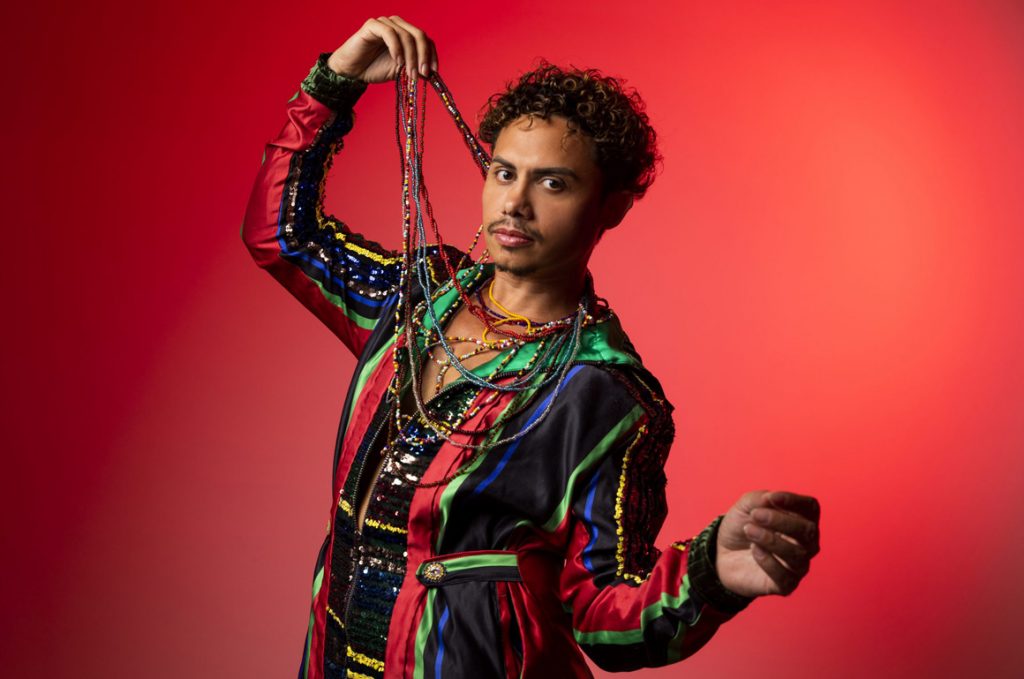 Silvero Pereira interpreta Belchior