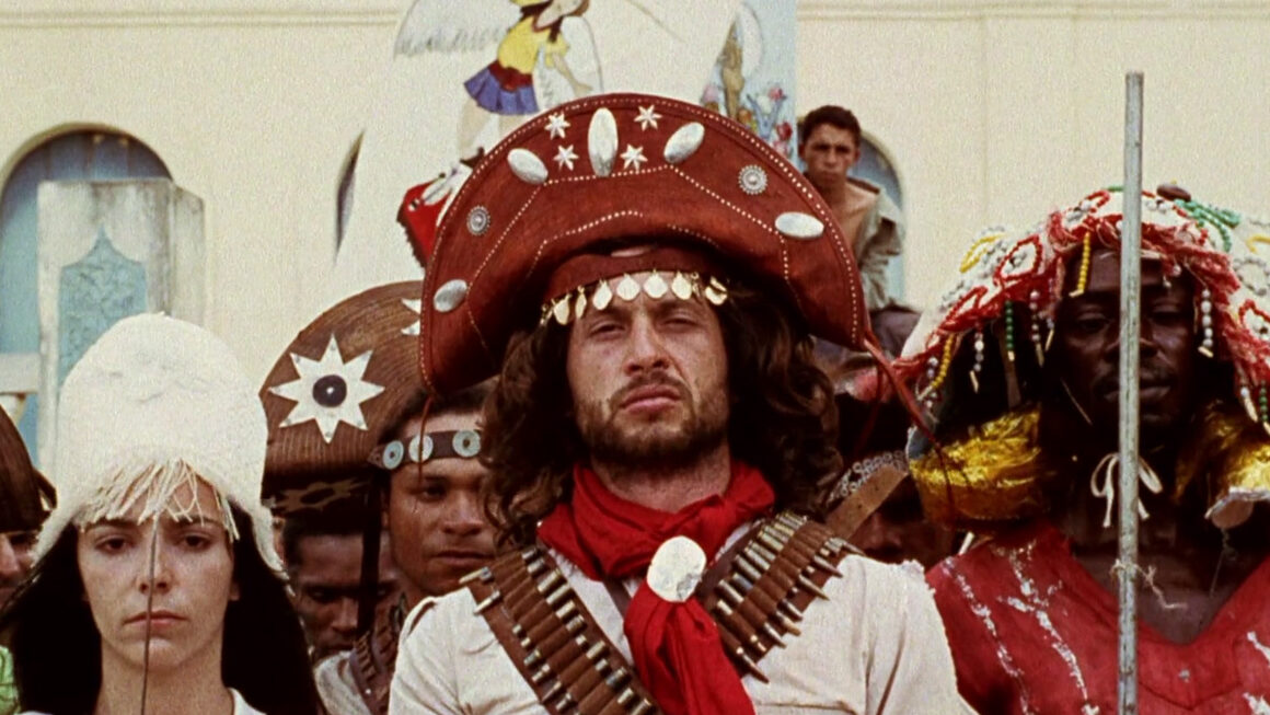 MOSTRA GLAUBER ROCHA: O LEGADO BARROCO NO CINEMA BRASILEIRO