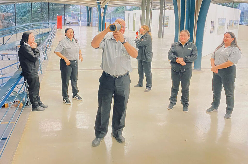 CCSP realiza visita com colaboradores terceirizados