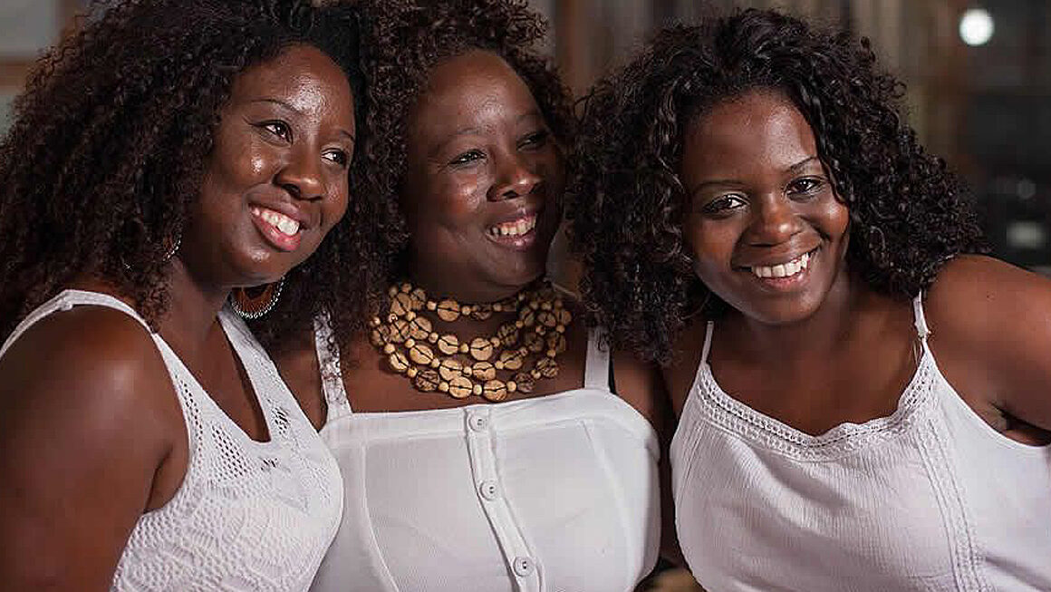 À Quatro Vozes em Trio canta Clube da Esquina