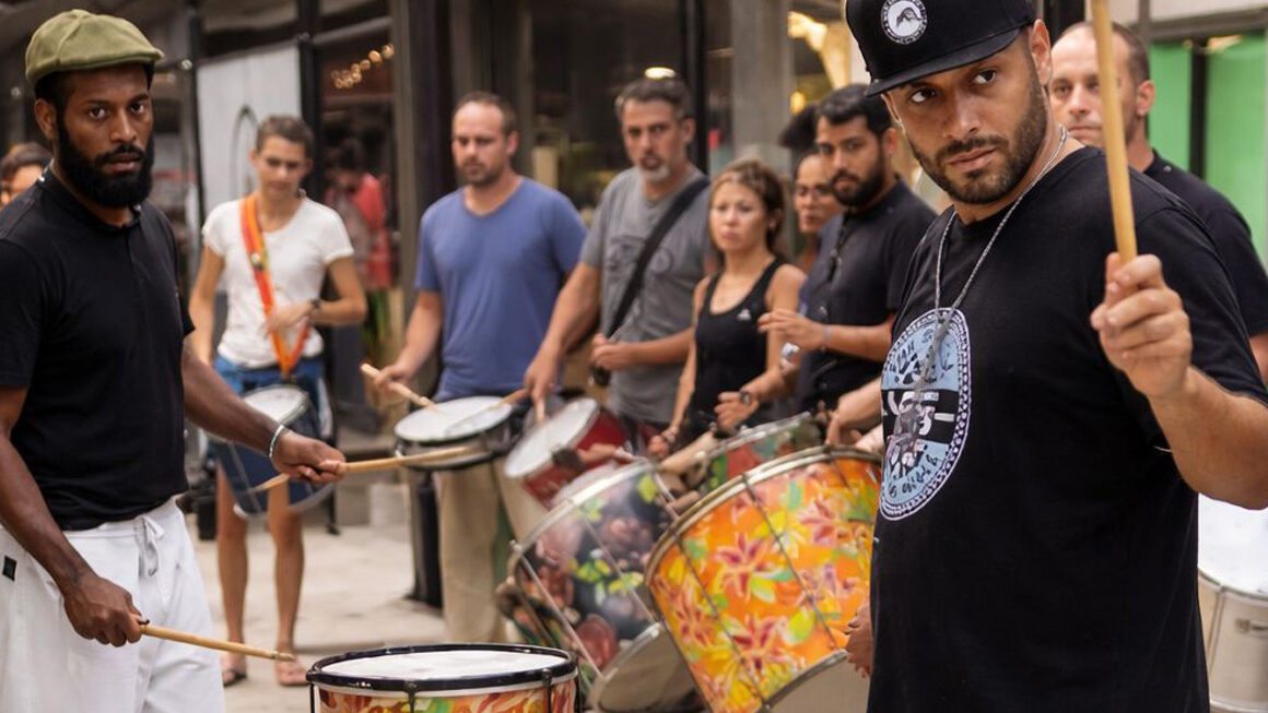 Oficina de Percussão “Bateria Bem Bolada”