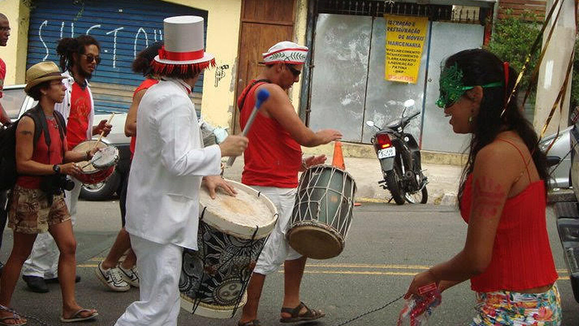 Oficina de Percussão “Bateria Bem Bolada”