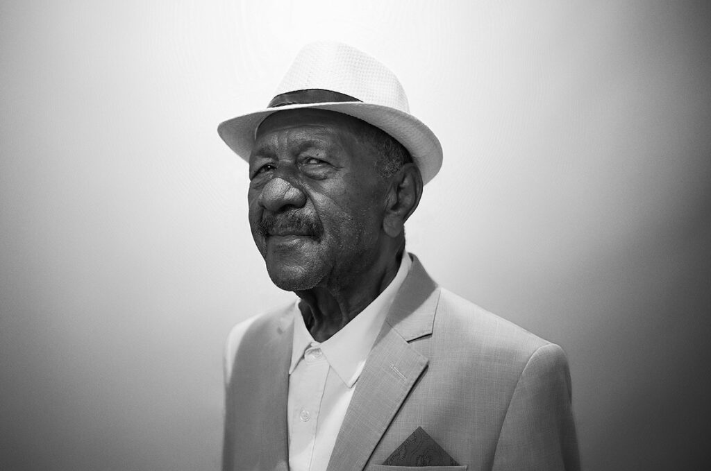 Silvio Modesto – Confidências de um sambista