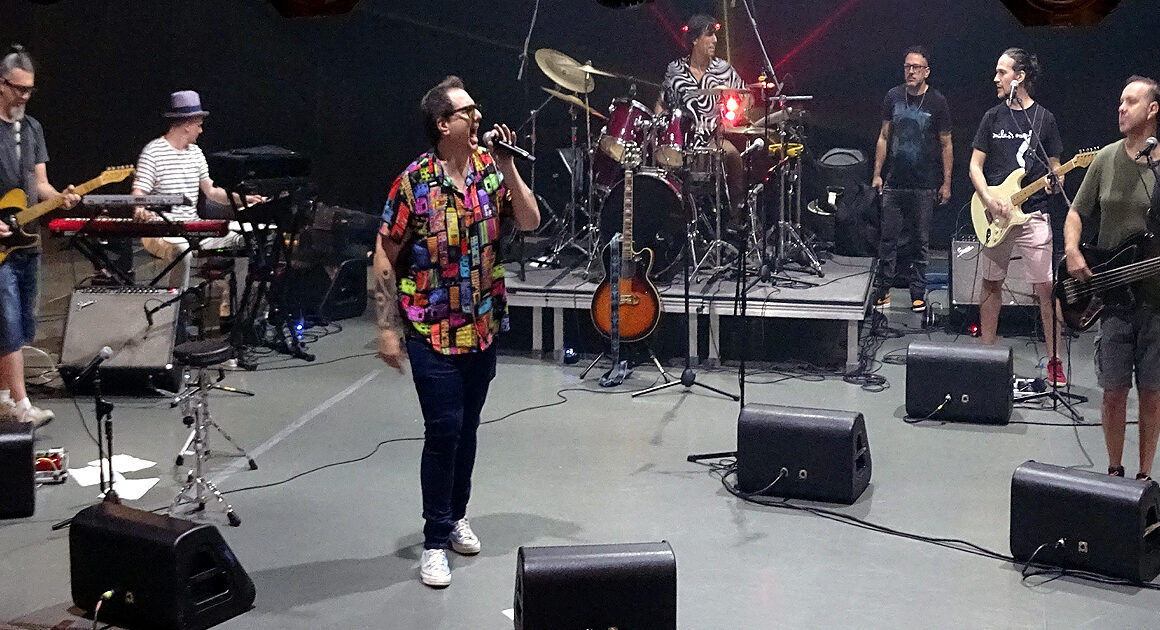 Banda Homem do Brasil lança o disco Humana no CCSP