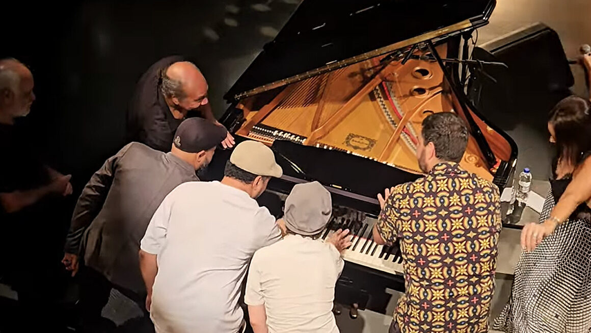 A voz e o piano dominaram a Adoniran Barbosa